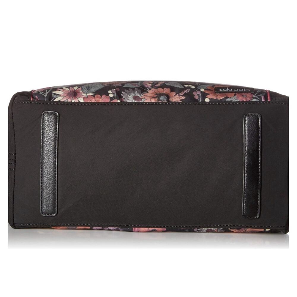 Sakroots Travel Tote Purse New Adventures Graphite Bloom Black Floral Bag Charm - Picture 6 of 16